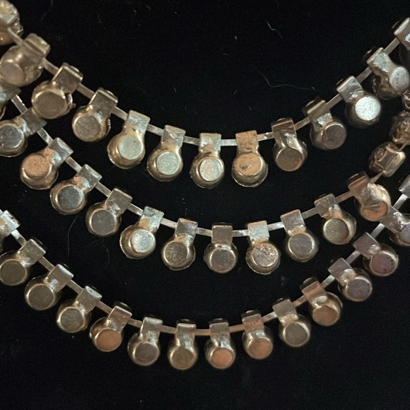 Vintage multi strand clear rhinestone necklace - Picture 5 of 6